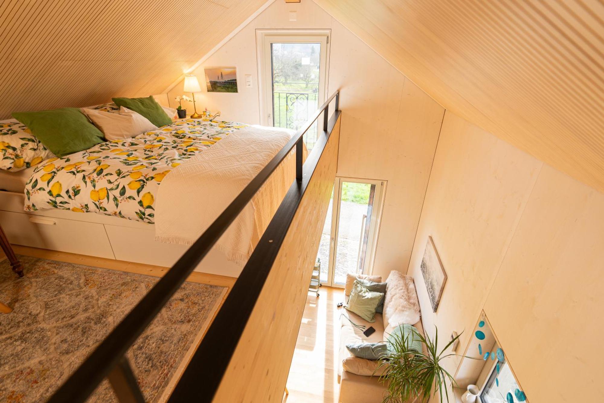 Tiny House Chez Claudine - Relaxen, Workspace, Naehe Thermen, Netflix, Free Parking & Wifi Brugg  Zewnętrze zdjęcie