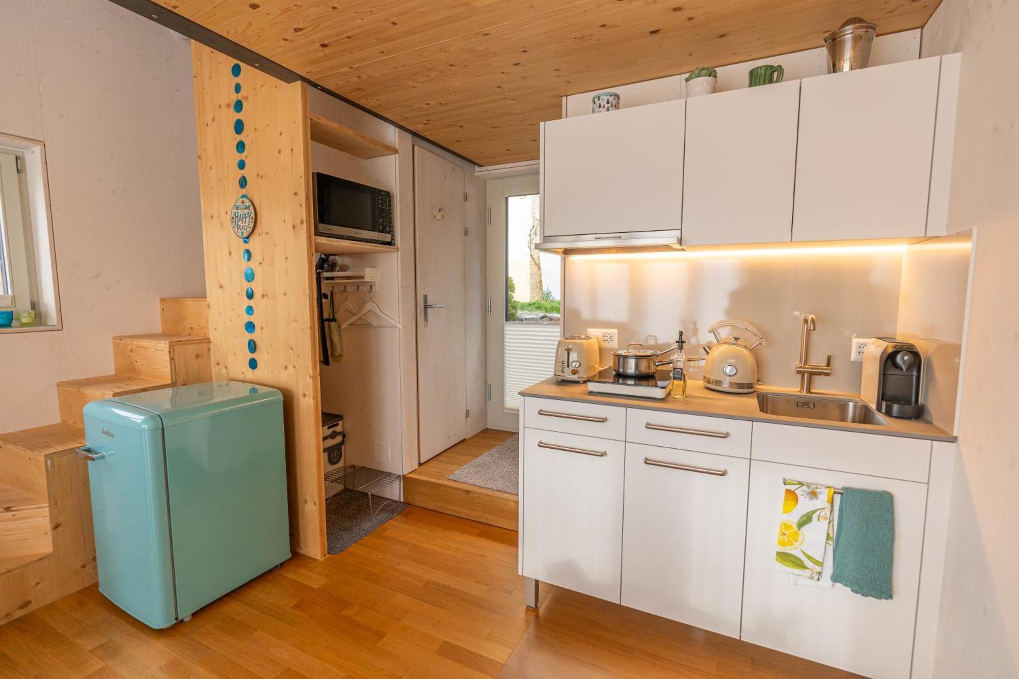 Tiny House Chez Claudine - Relaxen, Workspace, Naehe Thermen, Netflix, Free Parking & Wifi Brugg  Zewnętrze zdjęcie